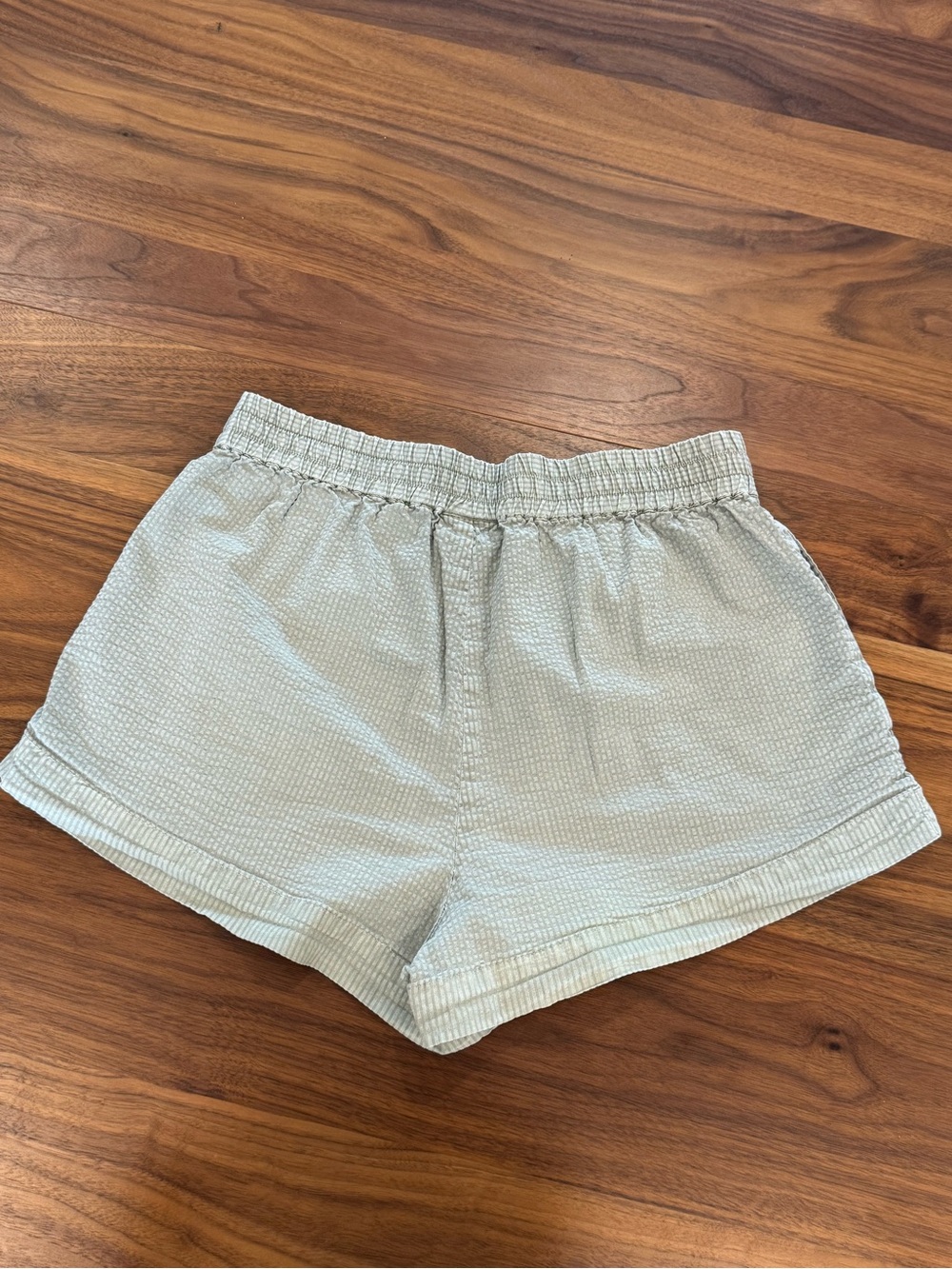 Kith Shorts | Kith Ida Seersucker Boxer Shorts Sage Stripe- Size Small - Picture 2 of 5